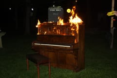 Piano: I'm on Fire